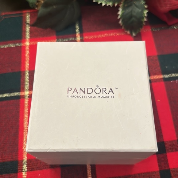Pandora 2016 Christmas Present Ornament Limited Edition - Picture 6 of 7